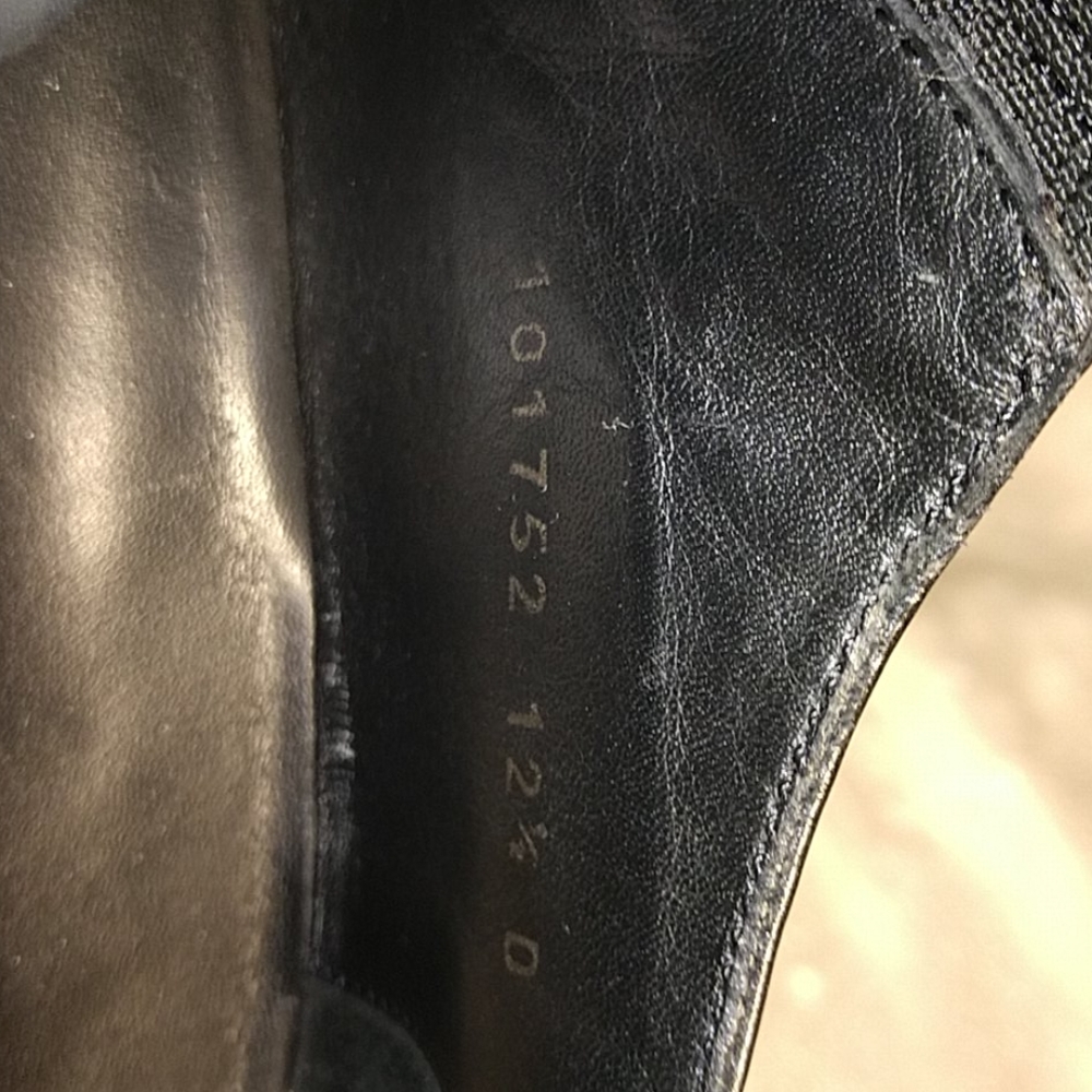 Gucci Men's Smooth Black Leather Shoes - Picture 7 of 10